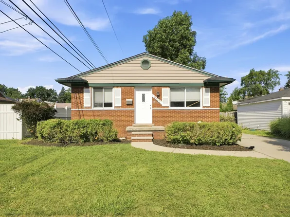 825 Wilson Ave, Clawson, MI 48017