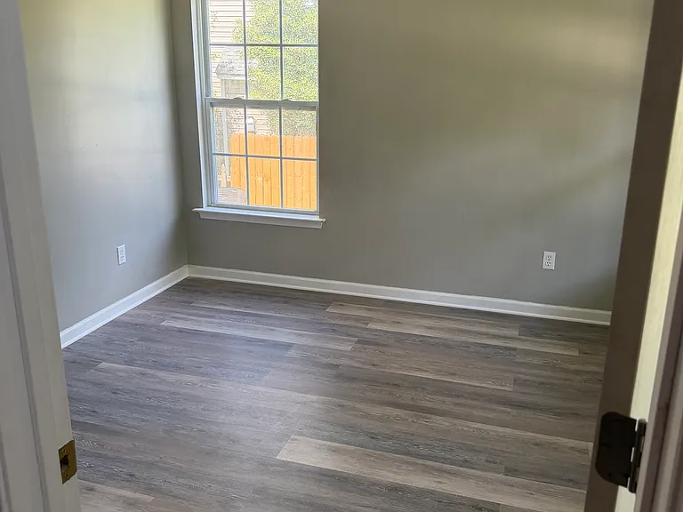 4036 Mill Dam Ct — Photo 7