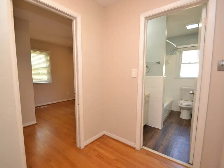 5133 Lundy Dr — Photo 15