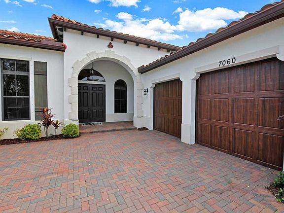 3rd image of 7060 Muscovy Ct