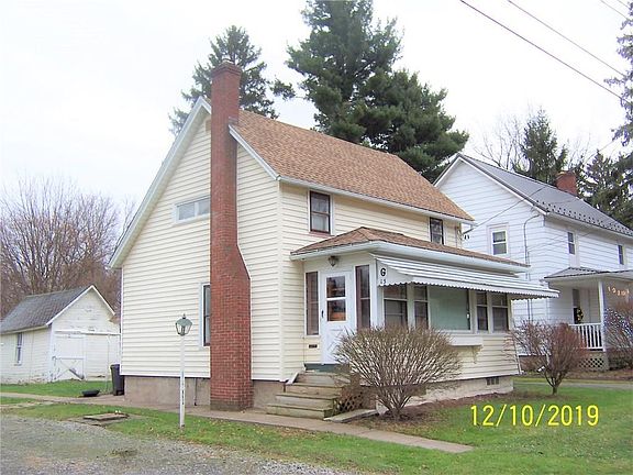 2nd image of 15 Goodrich St