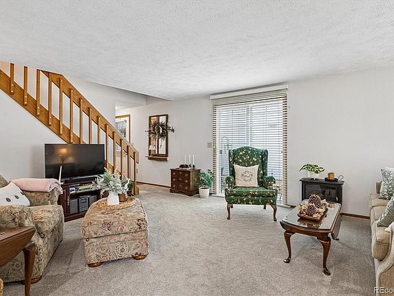 5th image of 9387 Gray Street