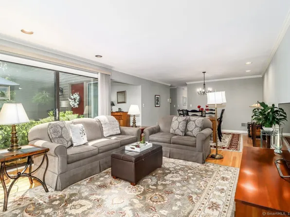 9 Charlton Hill Road #9, Hamden, CT 06518