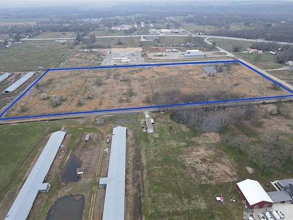 3rd image of 13670 Old Highway 59