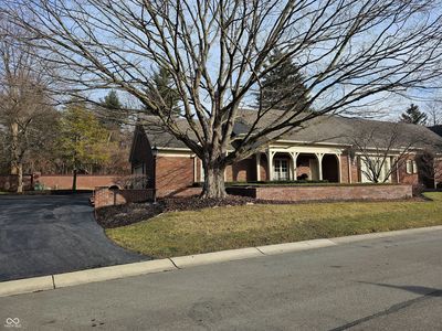 7943 Beaumont Green East Dr, Indianapolis, IN, 46250