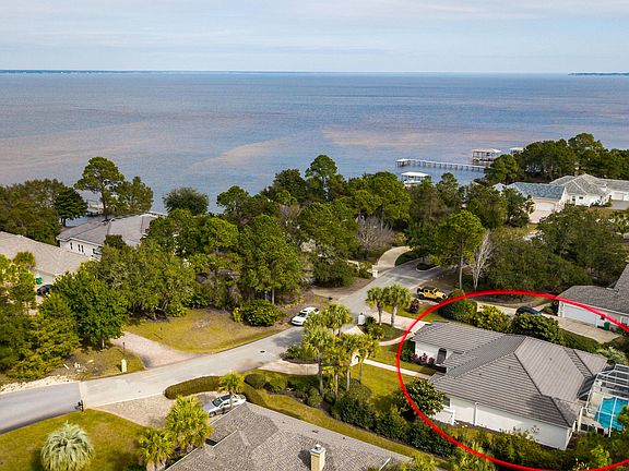 4th image of 1251 Emerald Bay Dr