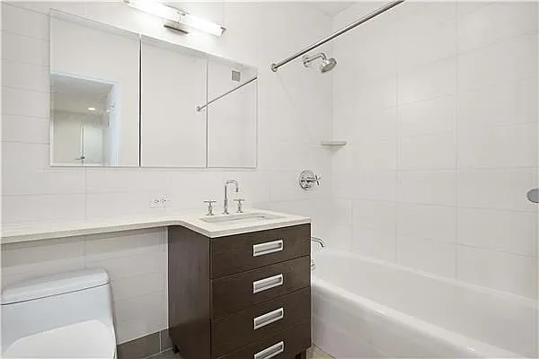 Rented by Triumph Property Group | media 12