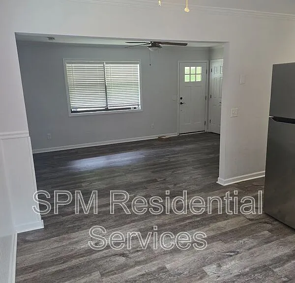 1003 McRae St — Photo 19