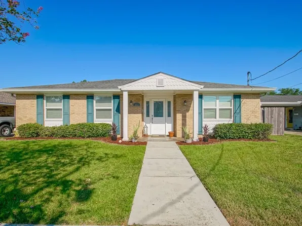 112 Hibiscus Pl, River Ridge, LA 70123