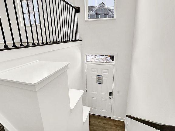 4th image of 5914 Juna Ave