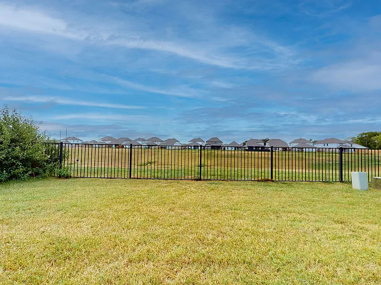 15103 Signal Ridge Way — Photo 26