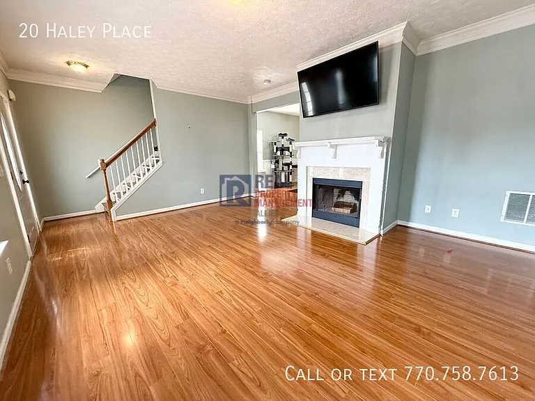 20 Haley Pl — Photo 3