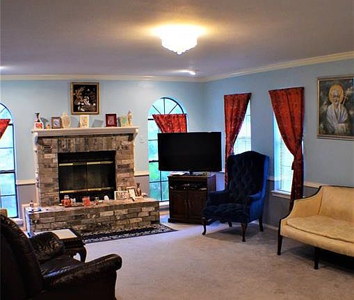 5th image of 207 County Road 3620