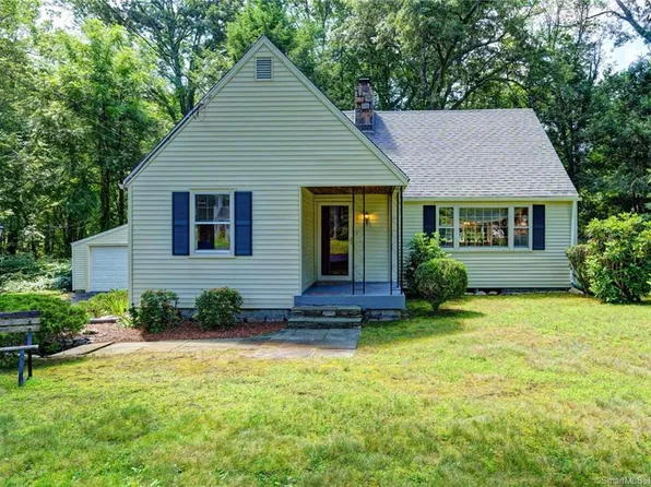 19 Stevens Street, Avon, CT 06001