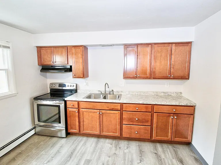 11125 Youngstown Pittsburgh Rd #1 — Photo 7