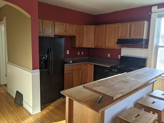 5th image of 2831 S Wentworth Ave