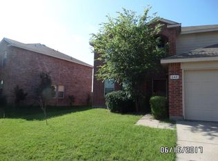 648 Horn St, Crowley, TX 76036