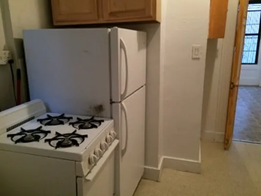 Rented by City Heights Realty | media 9