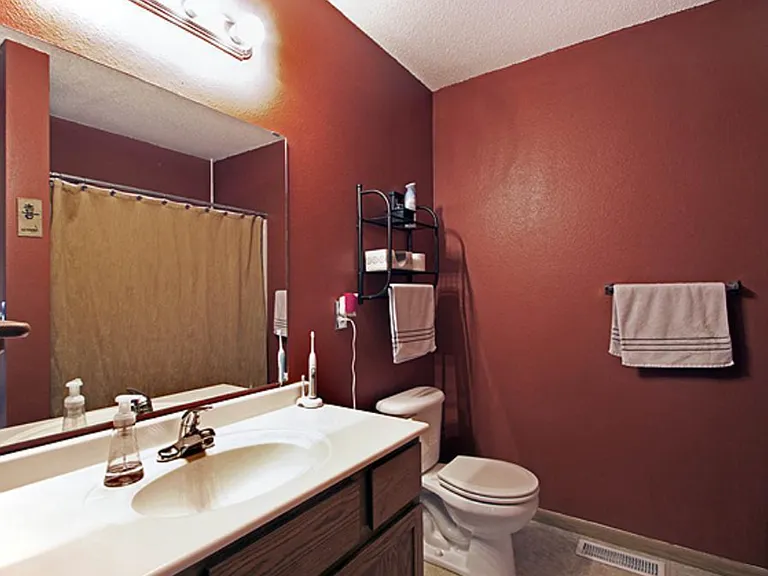 4 Bridgewater Trl — Photo 19