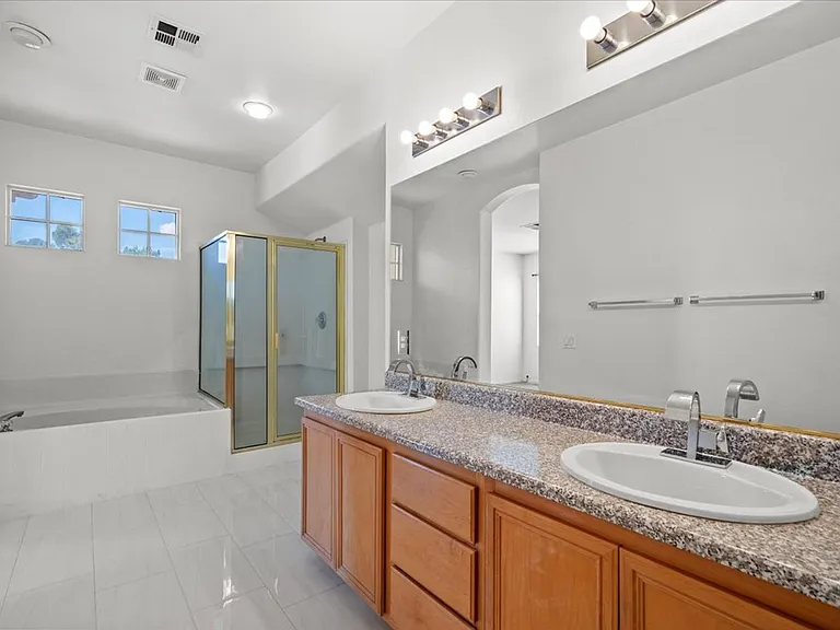 326 Blackstone River Ave — Photo 21