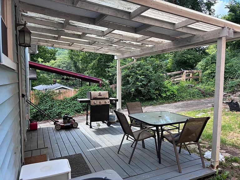 1718 Glen Parker Ave — Photo 8