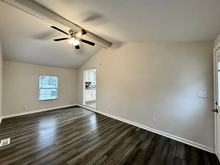 517 Aragona Blvd — Photo 10
