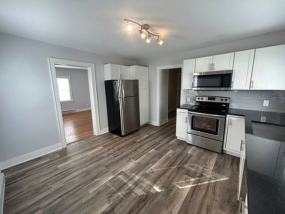 2nd image of 1203 Fulton Ave #3