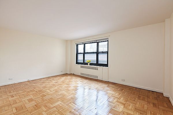 1st image of 135 E 54th St APT 8F
