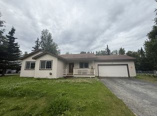 4470 E Birchwood Dr, Wasilla, AK 99654