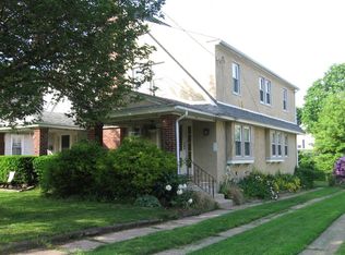 165 Shelbourne Rd, Havertown, PA 19083