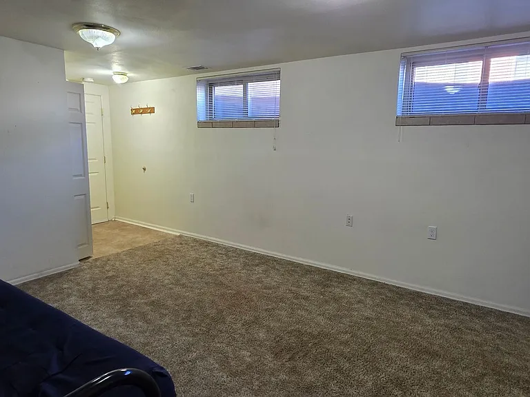 1844 Crook Ave — Photo 8