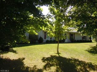 2015 Lester Rd, Valley City, OH 44280