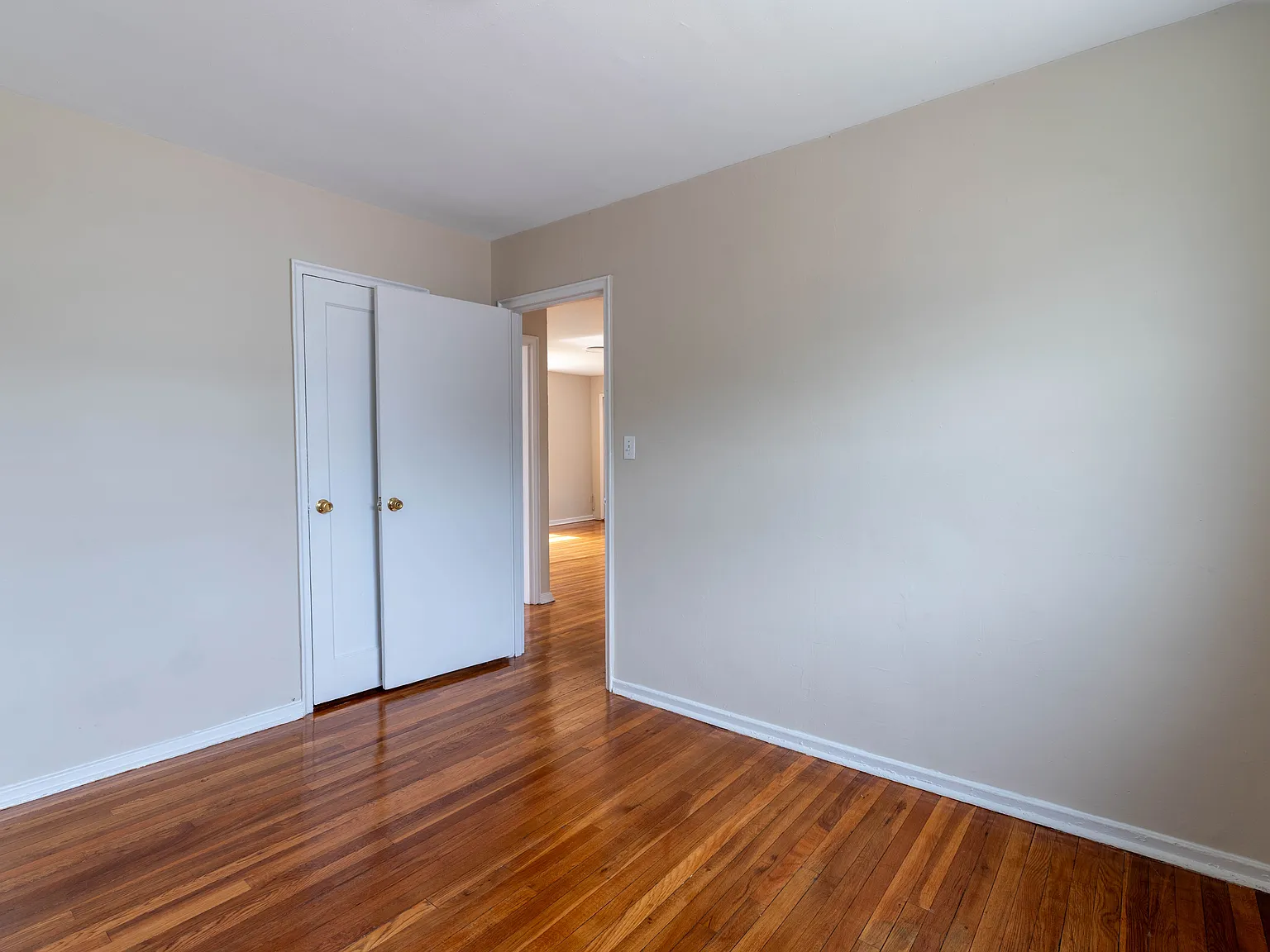 2 bed, 700 sqft, $2,175 — Photo 4