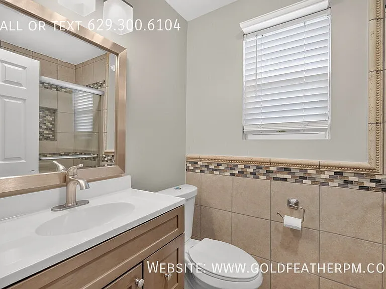 109B Harrow Ct — Photo 25