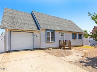 220 Catherine Ln, Manahawkin, NJ 08050