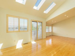 25 Dogwood Ct, Novato, CA 94947