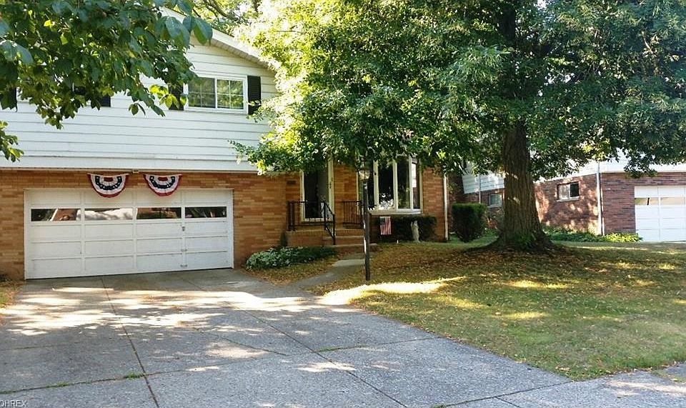 1st image of 21271 Ellen Dr
