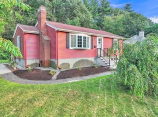 105 Wyoming Dr, Holden, MA 01520
