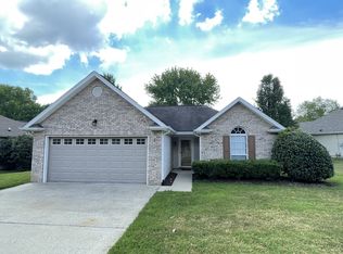 1391 Harrington Dr, Gallatin, TN 37066