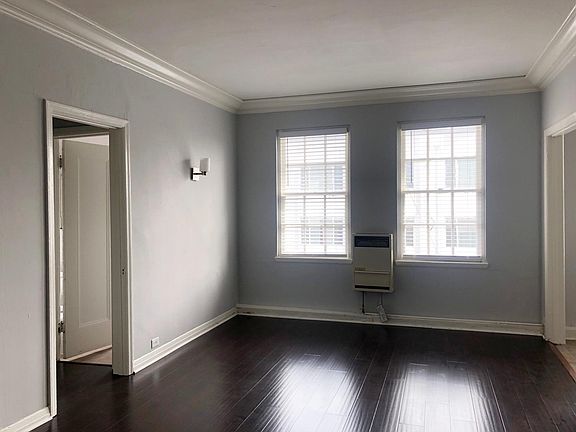 3rd image of 3184 W 8th St APT 302