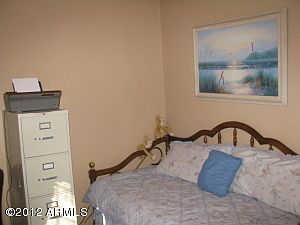 4th image of 30123 W Lynwood St