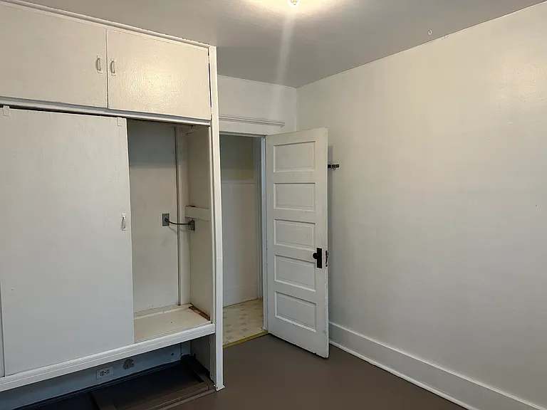 3138 Trowbridge St #2 — Photo 9