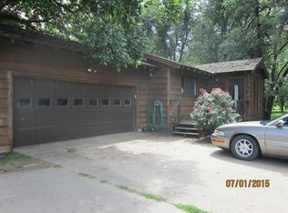 605 W 15th St, Harper, KS 67058