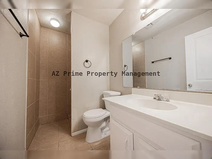 2062 E Nancy Ln — Photo 18