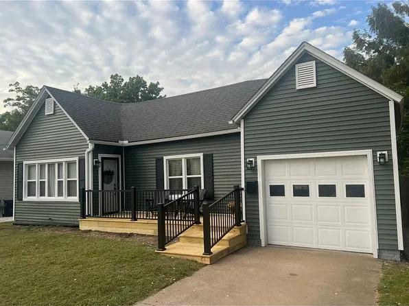 1119 High St, Moberly, MO 65270