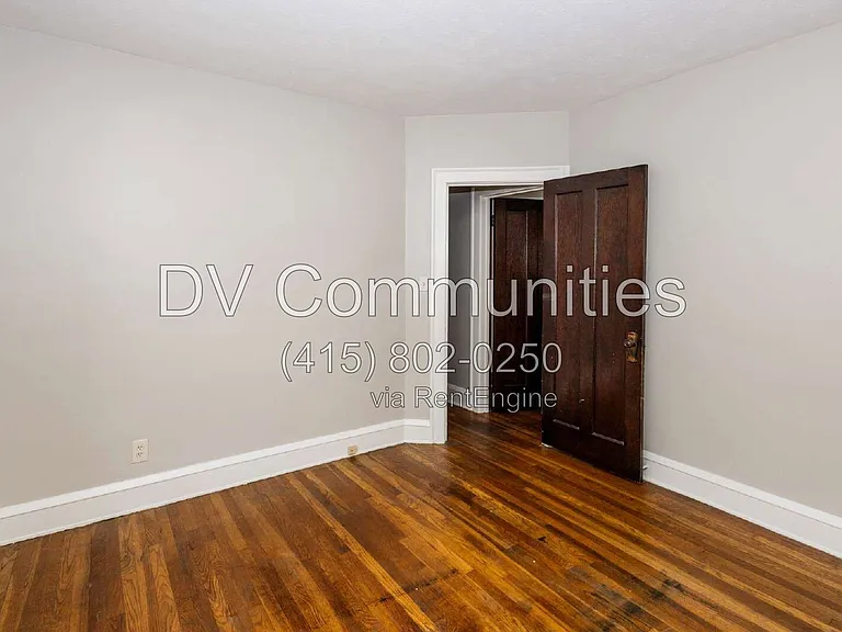 3765 W 134th St #1 — Photo 9