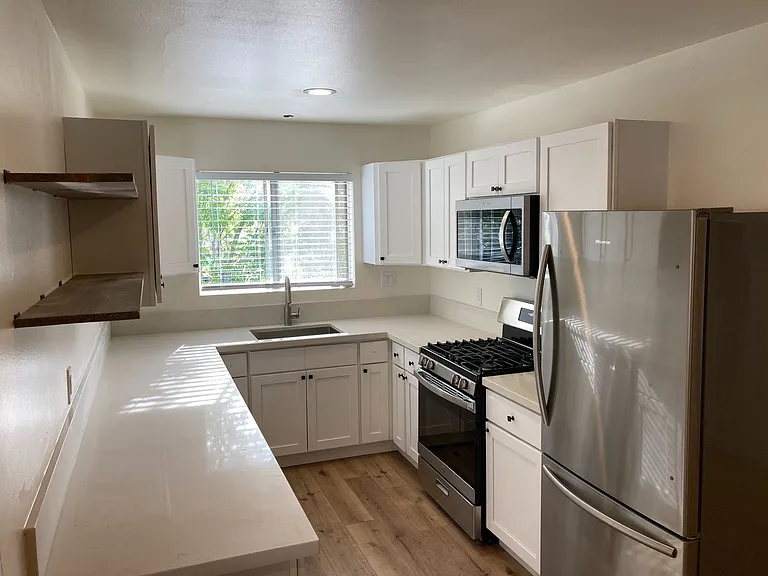 1109-1119 San Pascual Street — Photo 21