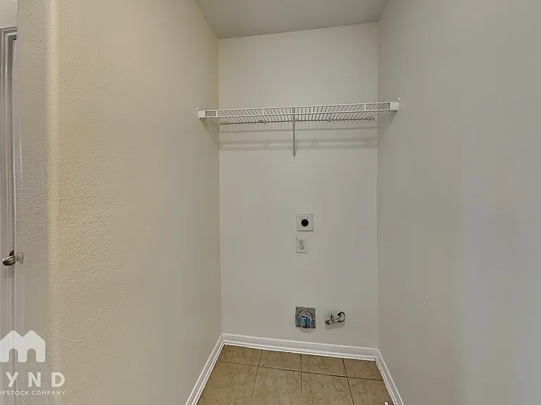4511 Monarch Blue Ln — Photo 17