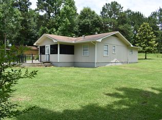705 Big Lake Dr, Livingston, TX 77351