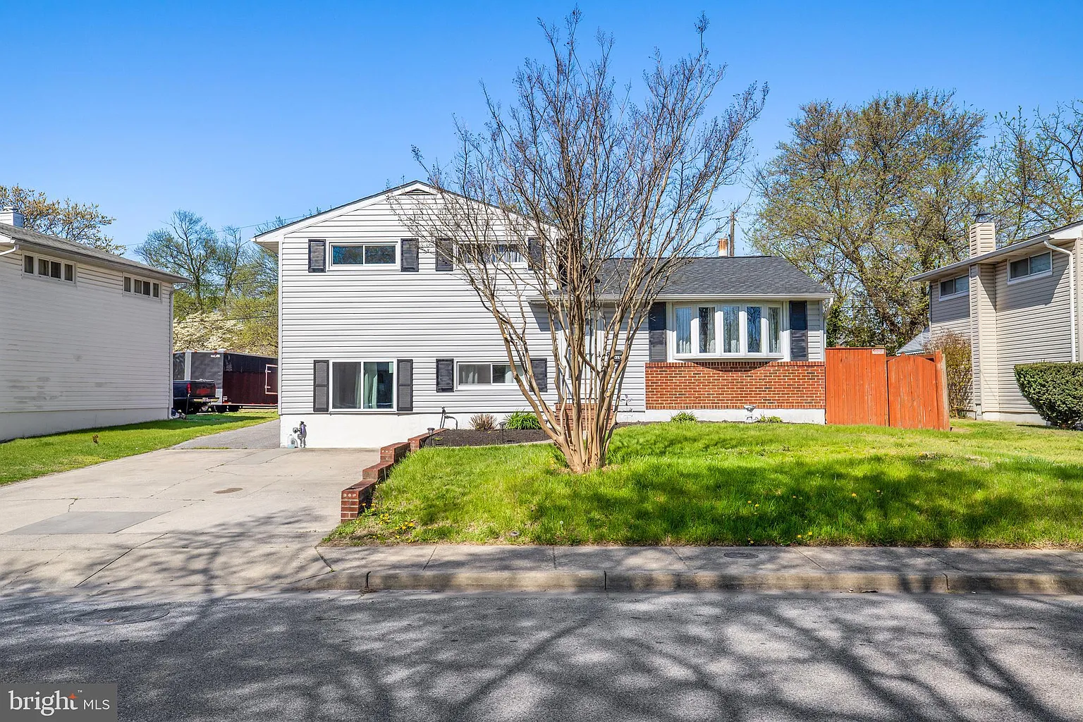 510 Hamlen Rd photo 1